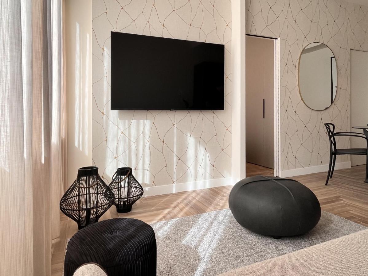 Yls Luxury Suites Milaan Buitenkant foto