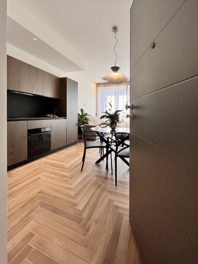 Yls Luxury Suites Milaan Buitenkant foto
