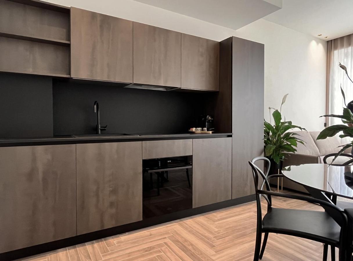 Yls Luxury Suites Milaan Buitenkant foto